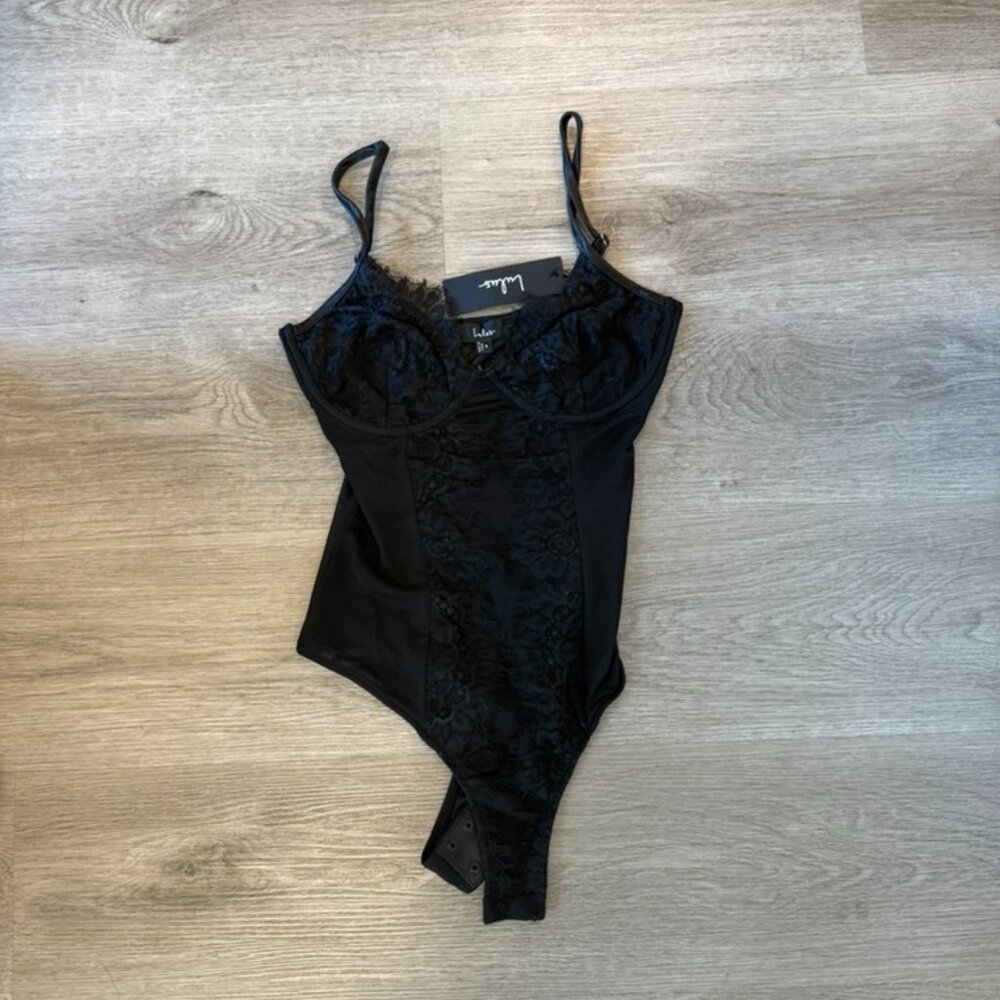 NWT Lulu's Black Lace Bodysuit, Size S